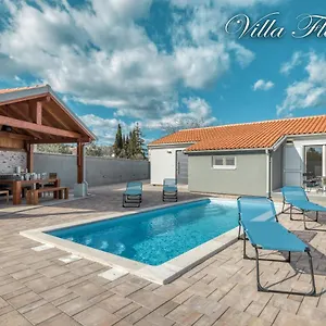 villa-flores-kavran.pula-hotels.org/